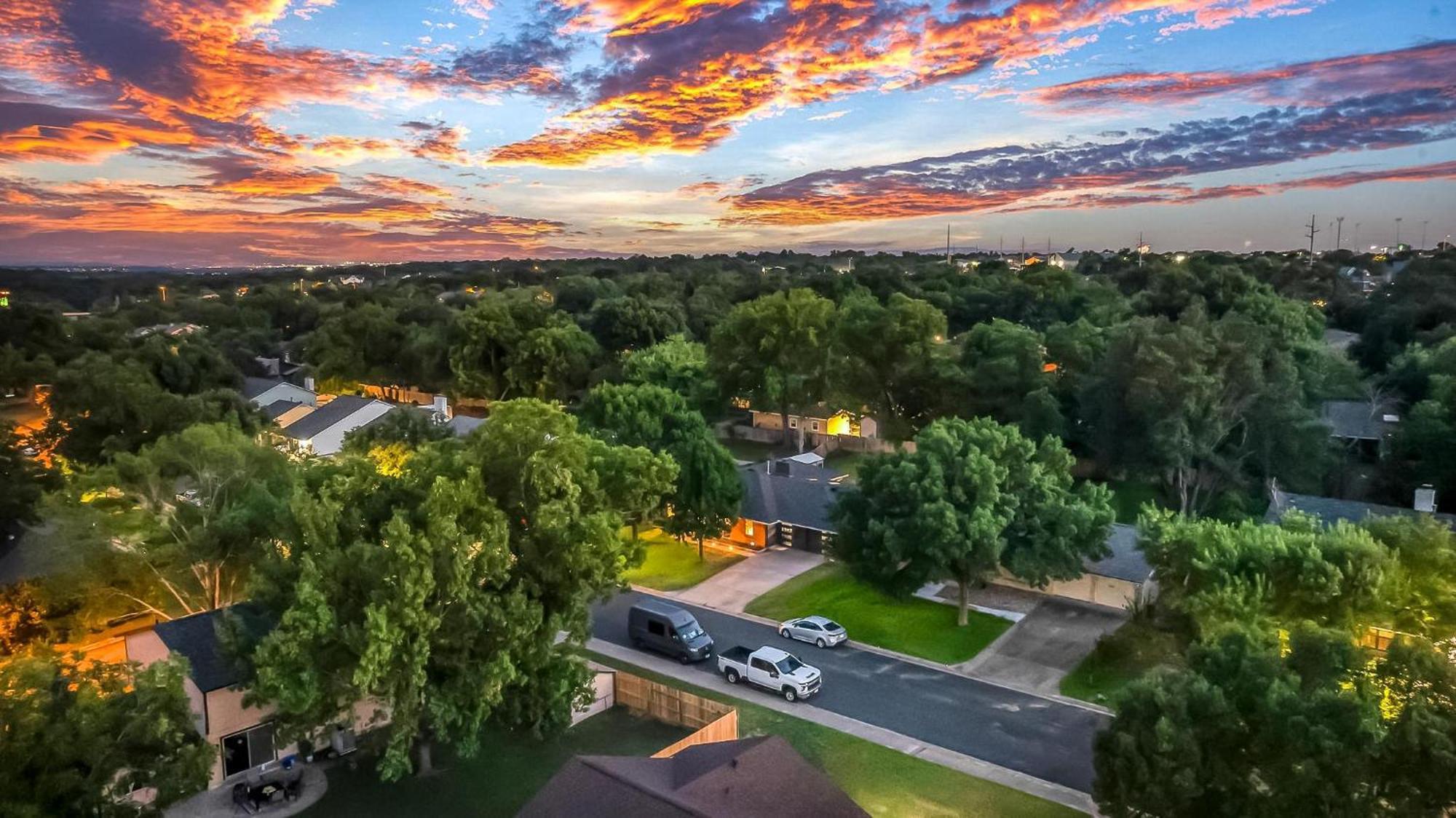 Austin Getaway - 1709 Villa ภายนอก รูปภาพ